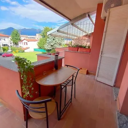 Home Casa Vacanze * Колико